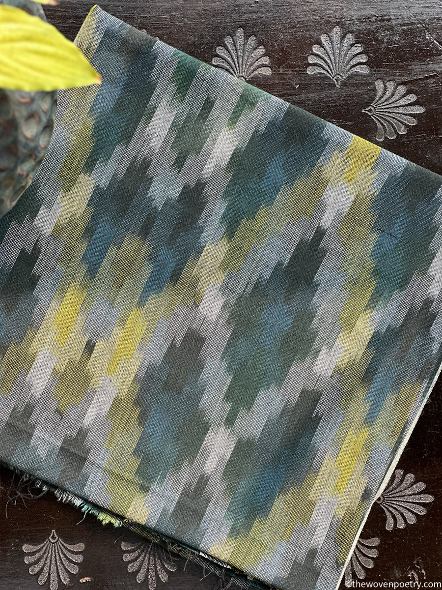 POCHAMPALLY IKAT SHADES OF GREEN BLOUSE PIECE