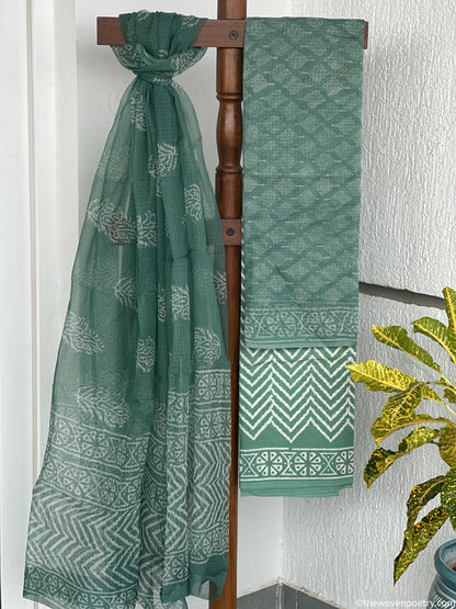 Bagru hand block printed Kota Doria suit set by Woven Poetry with dupatta and cotton bottom