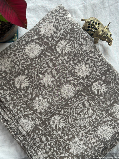 MONOCHROME PAISLEY (PER METRE)