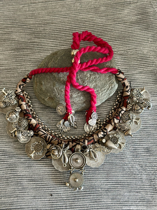 handcrafted pink thread brass necklace