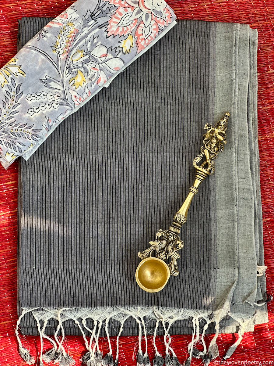 Charcoal grey cotton saree Mangalagiri weave