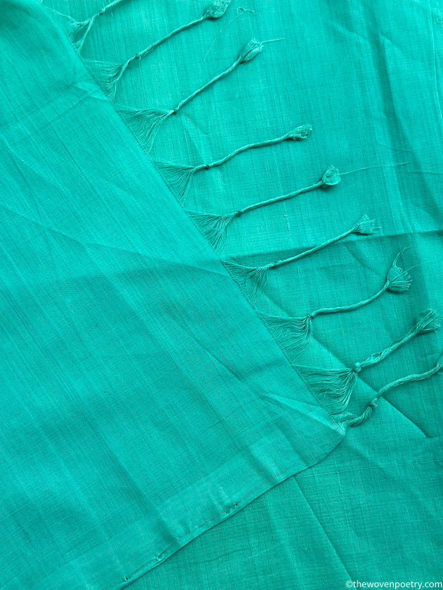 Handloom cotton saree teal close up